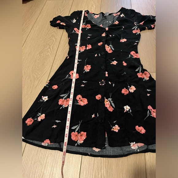 H&M Floral Mini Dress - Picture 3 of 6
